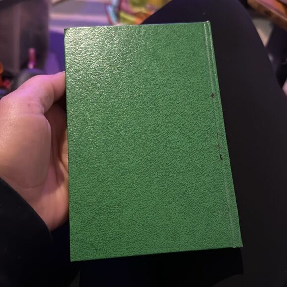 Survival Into A New Earth 1984 Jehovah's Witnesses Watchtower Hardcover Book - Picture 4 of 4